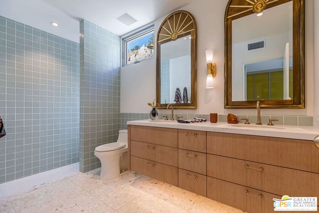 2425 Cahuilla Hills Drive, Palm Springs, CA 92264