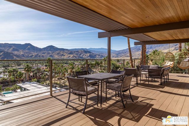 2425 Cahuilla Hills Drive, Palm Springs, CA 92264