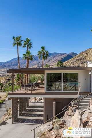 2425 Cahuilla Hills Drive, Palm Springs, CA 92264