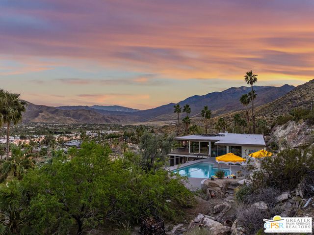 2425 Cahuilla Hills Drive, Palm Springs, CA 92264