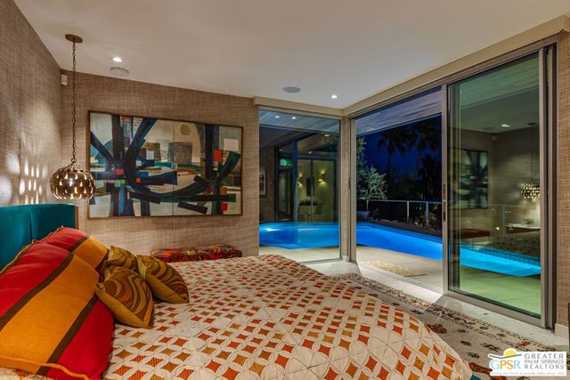 2425 Cahuilla Hills Drive, Palm Springs, CA 92264