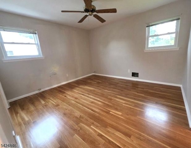 258 N Gaston Ave, Somerville Boro, NJ 08876