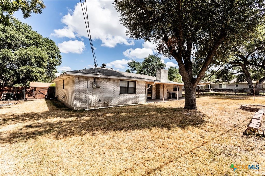 Image 37 of property listing at 3205 Pin Oak Drive, Temple, TX 76502