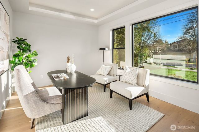 612 11th Avenue, Kirkland, WA 98033