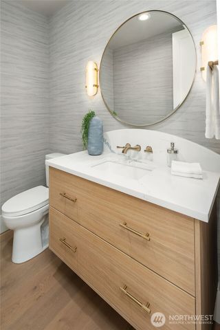 612 11th Avenue, Kirkland, WA 98033