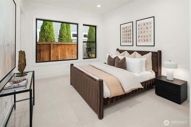 612 11th Avenue, Kirkland, WA 98033