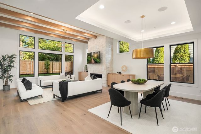 612 11th Avenue, Kirkland, WA 98033