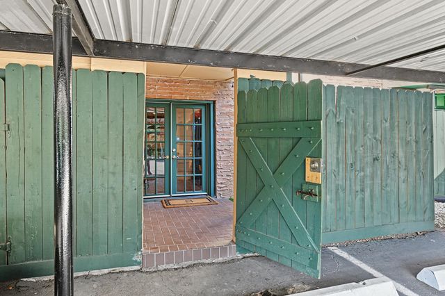 8221 Kingsbrook Road 108, Houston, TX 77024