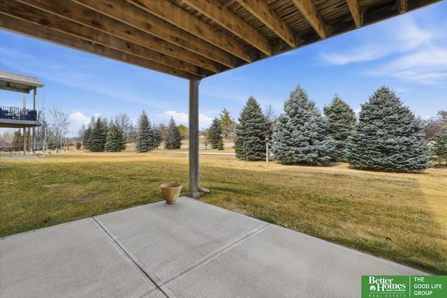 9924 Emiline Street, La Vista, NE 68128