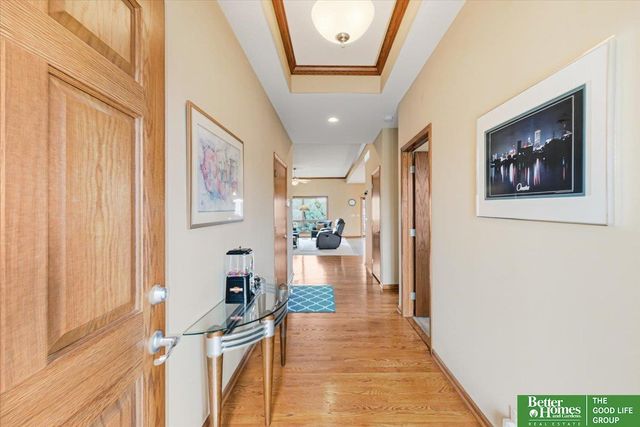 9924 Emiline Street, La Vista, NE 68128