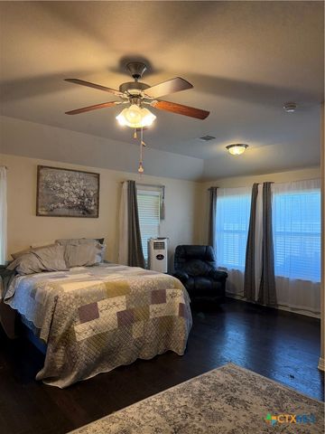 156 Silkstone Street, Hutto, TX 78634