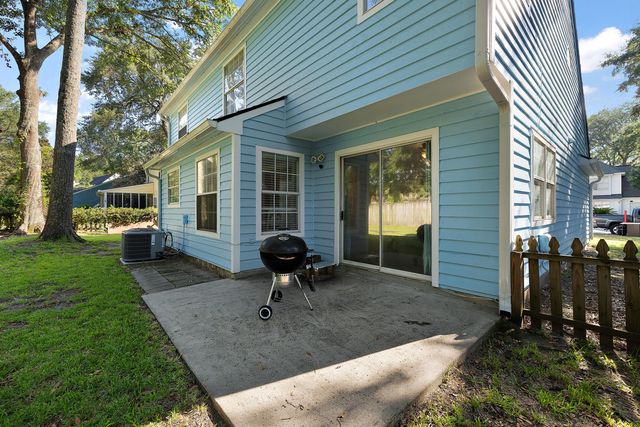 1379 Center Lake Drive, Mount Pleasant, SC 29464