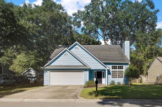 1379 Center Lake Drive, Mount Pleasant, SC 29464