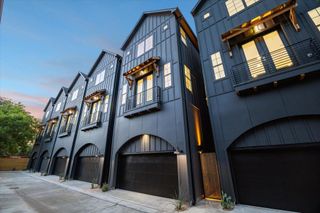 2211 Bevis Street, Houston, TX 77008