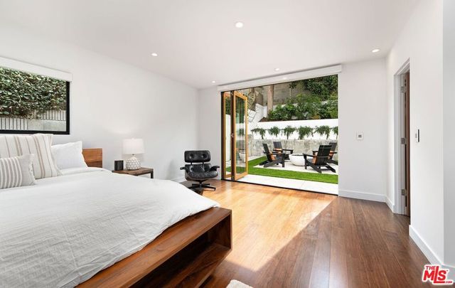 7826 W 80th Street, Playa Del Rey, CA 90293