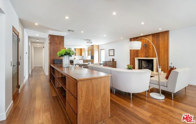 7826 W 80th Street, Playa Del Rey, CA 90293