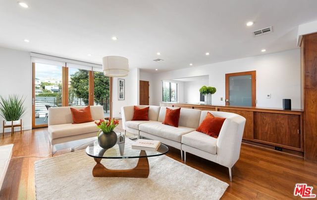 7826 W 80th Street, Playa Del Rey, CA 90293