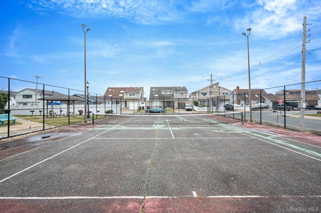 725 Miller Avenue 439, Freeport, NY 11520