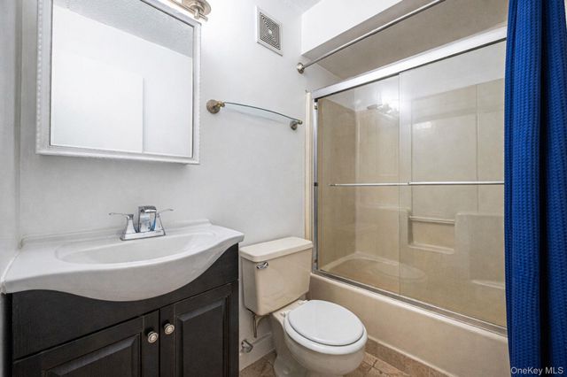 725 Miller Avenue 439, Freeport, NY 11520