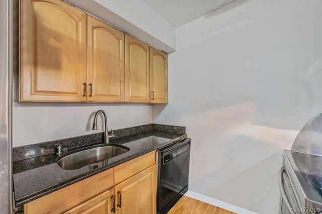 725 Miller Avenue 439, Freeport, NY 11520