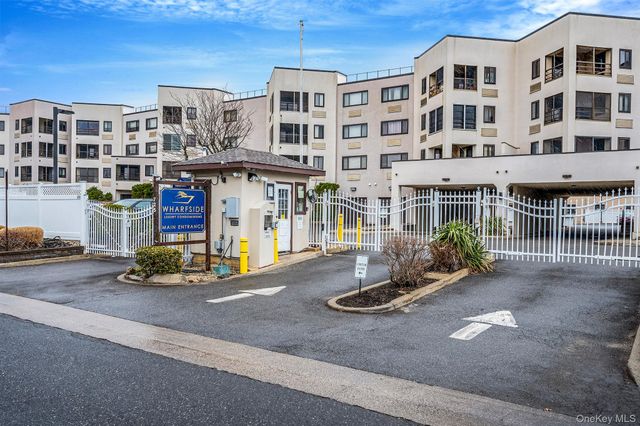 725 Miller Avenue 439, Freeport, NY 11520