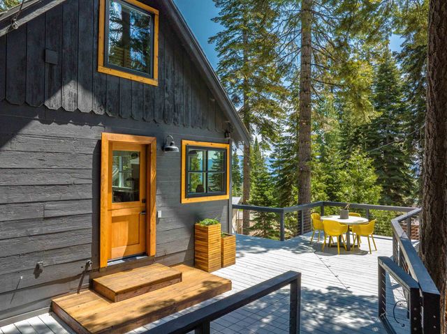 4269 Jeffrey Way, Carnelian Bay, CA 96140