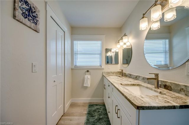 2360 Oleander ST, St. James City, FL 33956