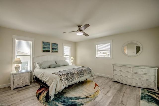 2360 Oleander ST, St. James City, FL 33956