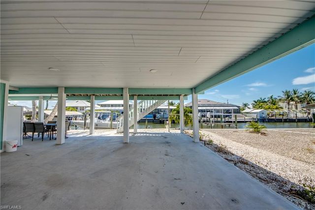 2360 Oleander ST, St. James City, FL 33956
