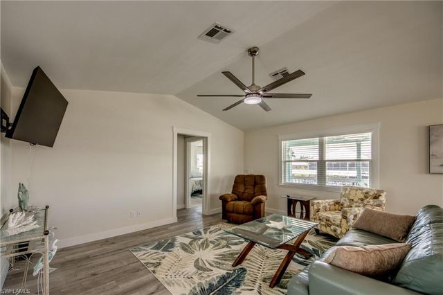2360 Oleander ST, St. James City, FL 33956