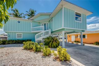 2360 Oleander ST, St. James City, FL 33956