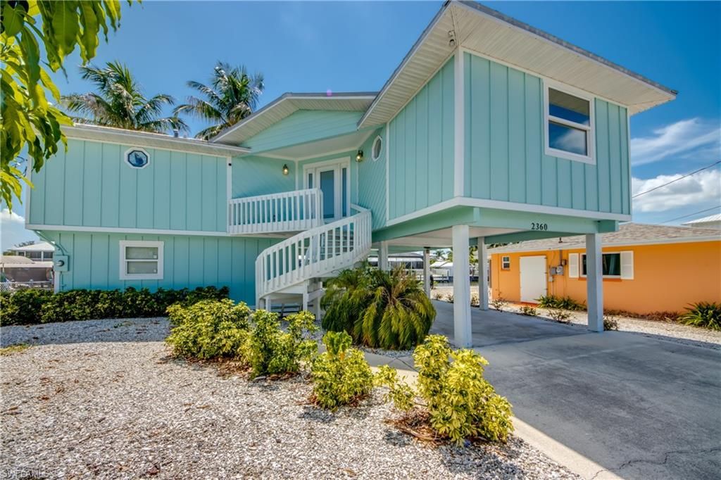 2360 Oleander ST, St. James City, FL 33956