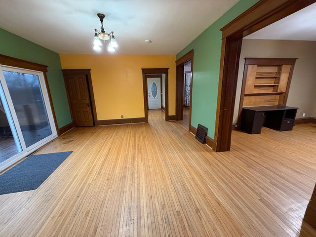 16604 750th Avenue, Albert Lea, MN 56007