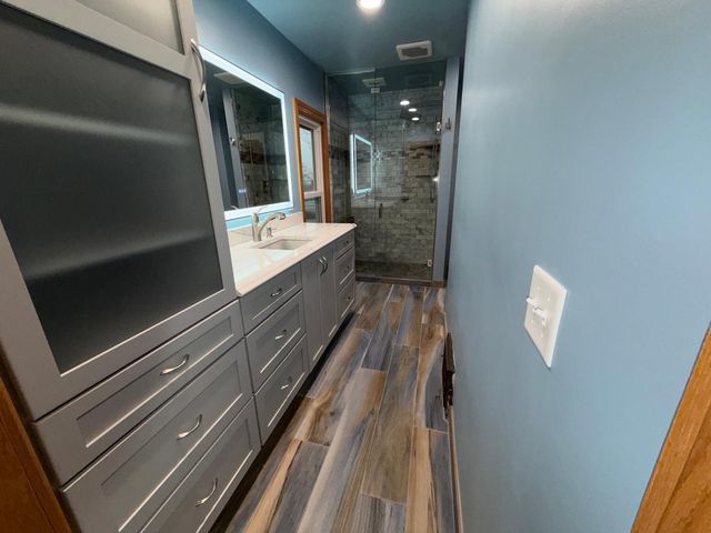 16604 750th Avenue, Albert Lea, MN 56007