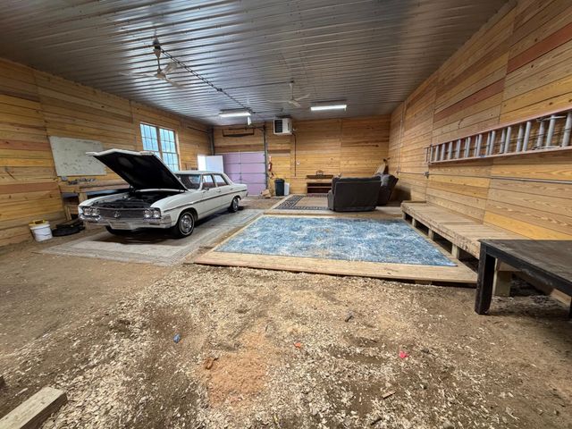 16604 750th Avenue, Albert Lea, MN 56007