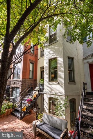 810 NORTH CAROLINA AVE SE, Washington, DC 20003