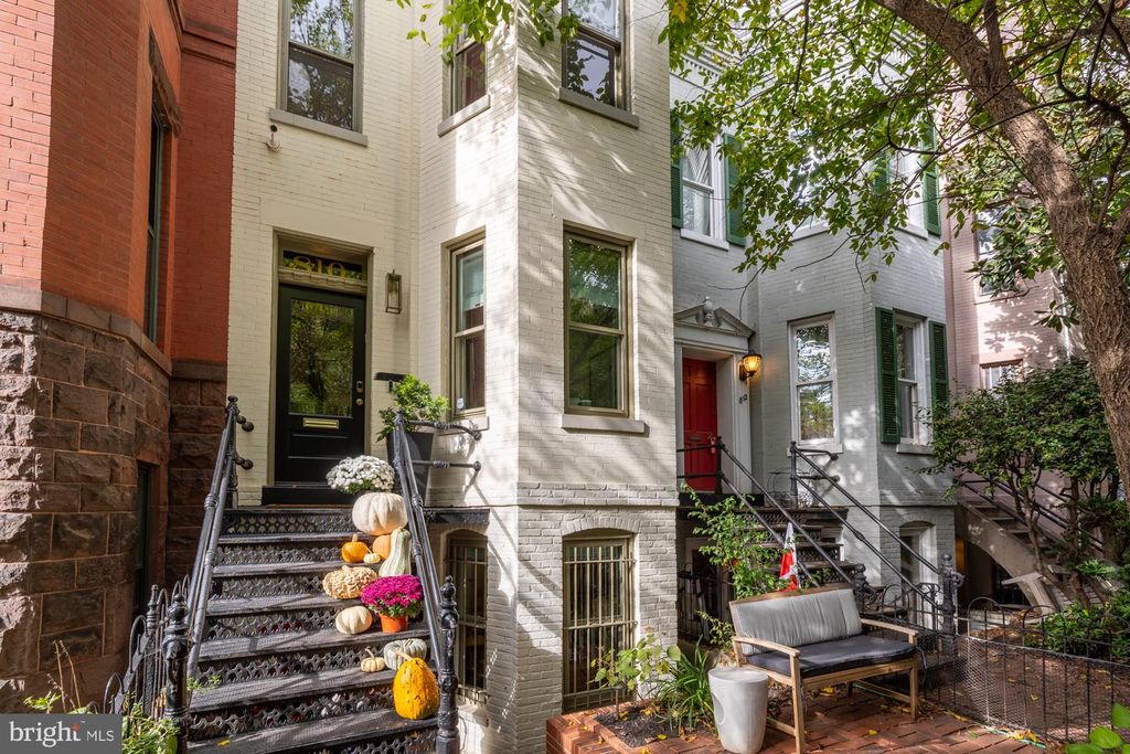 810 NORTH CAROLINA AVE SE, Washington, DC 20003