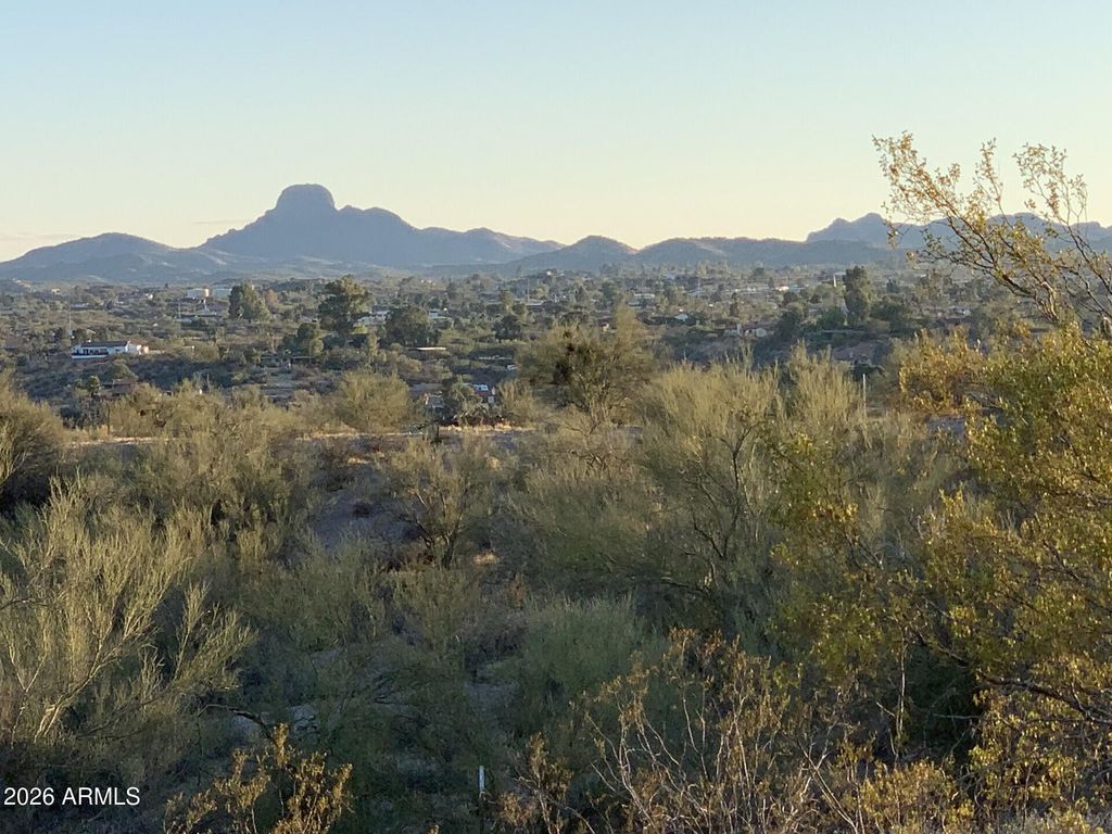 1055 W MONTE VISTA Trail 19, Wickenburg, AZ 85390 — exterior