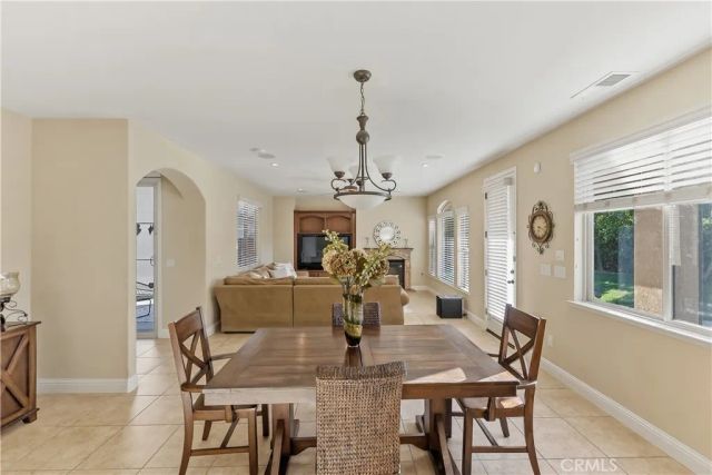 5673 N Sycamore, Fresno, CA 93723