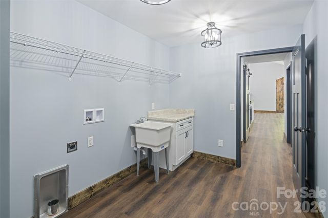 115 Pine Burr Drive, Purlear, NC 28665