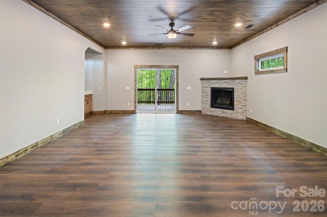 115 Pine Burr Drive, Purlear, NC 28665