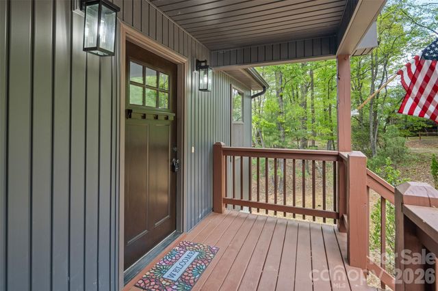 115 Pine Burr Drive, Purlear, NC 28665