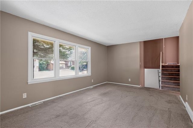 11718 Fuller Avenue, Kansas City, MO 64134