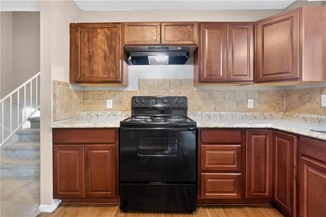 11718 Fuller Avenue, Kansas City, MO 64134