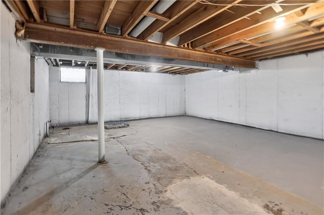 11718 Fuller Avenue, Kansas City, MO 64134