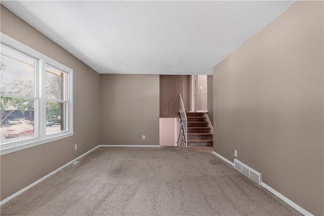 11718 Fuller Avenue, Kansas City, MO 64134