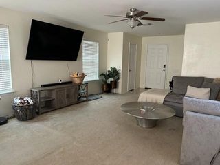 9008 Norwich Castle, Austin, TX 78747