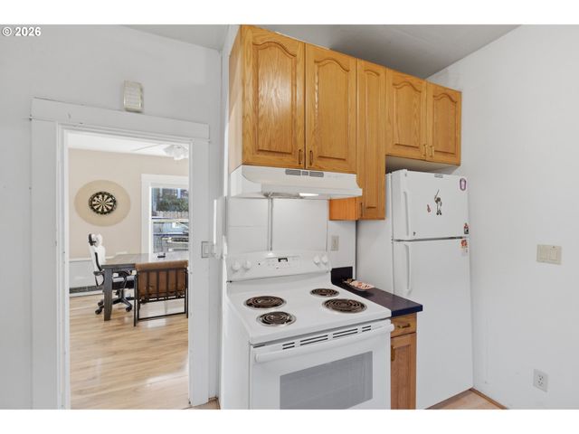 428 Nw 12TH St, Corvallis, OR 97330