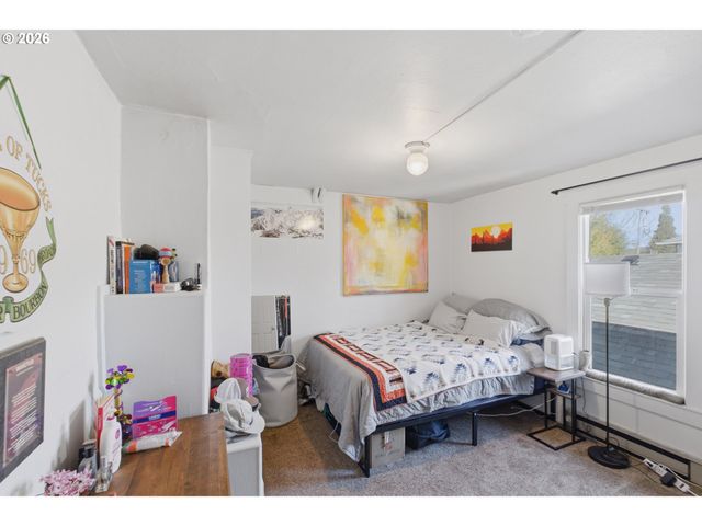 428 Nw 12TH St, Corvallis, OR 97330