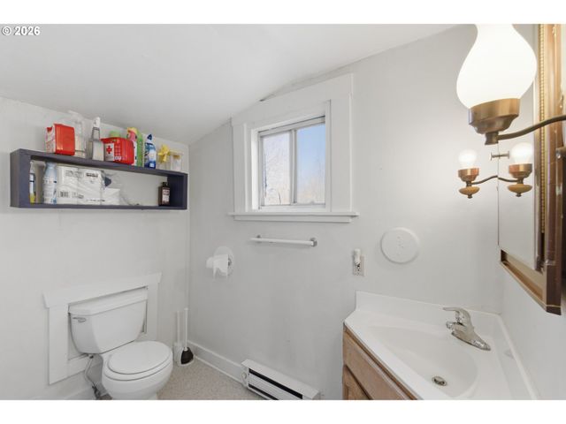 428 Nw 12TH St, Corvallis, OR 97330